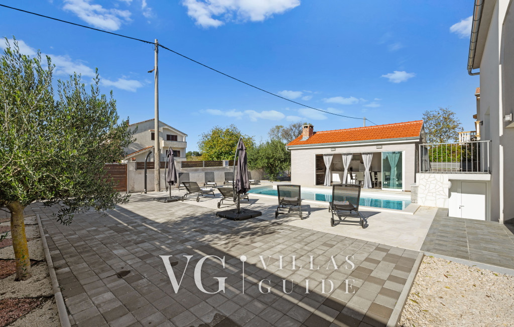 Holiday home Feniks Pool