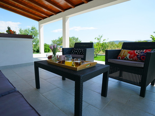 Green Escape Holiday House