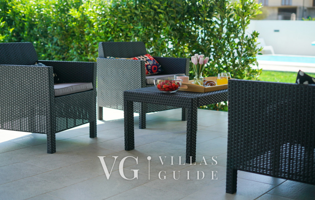 Green Escape Holiday House Garden and property exterior