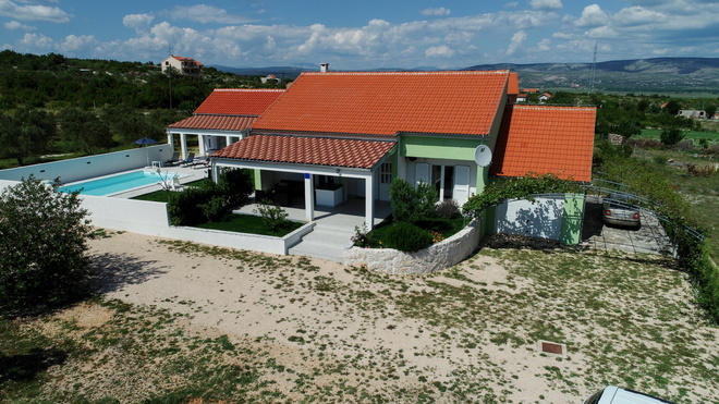 Holiday home Zadar - Vukšić