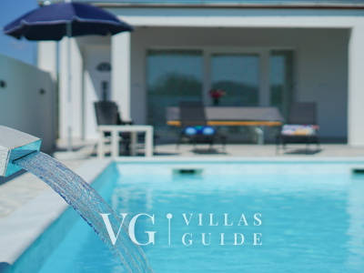 Green Escape Holiday House Pool