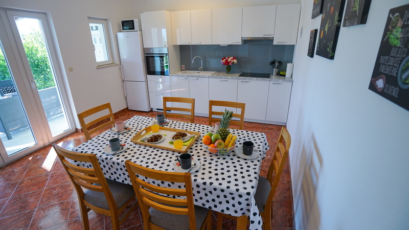 Green Escape Holiday House