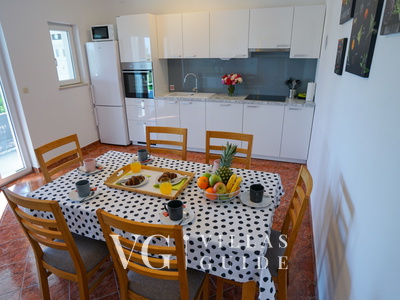 Green Escape Holiday House