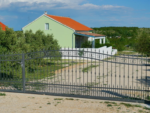 Green Escape Holiday House