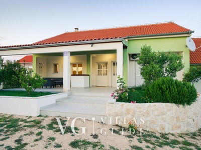 Green Escape Holiday House Garten und Außenbereich