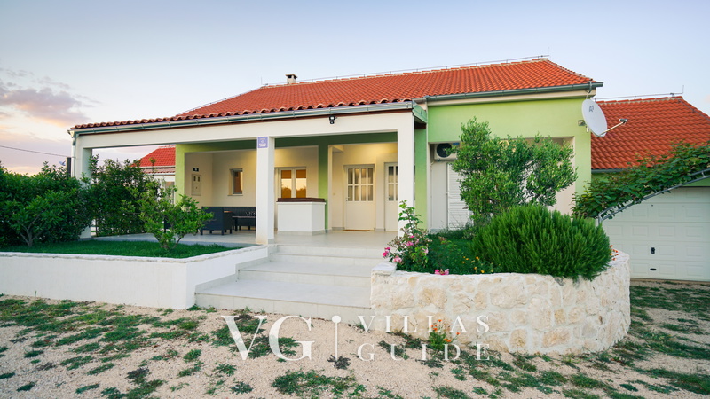 Green Escape Holiday House