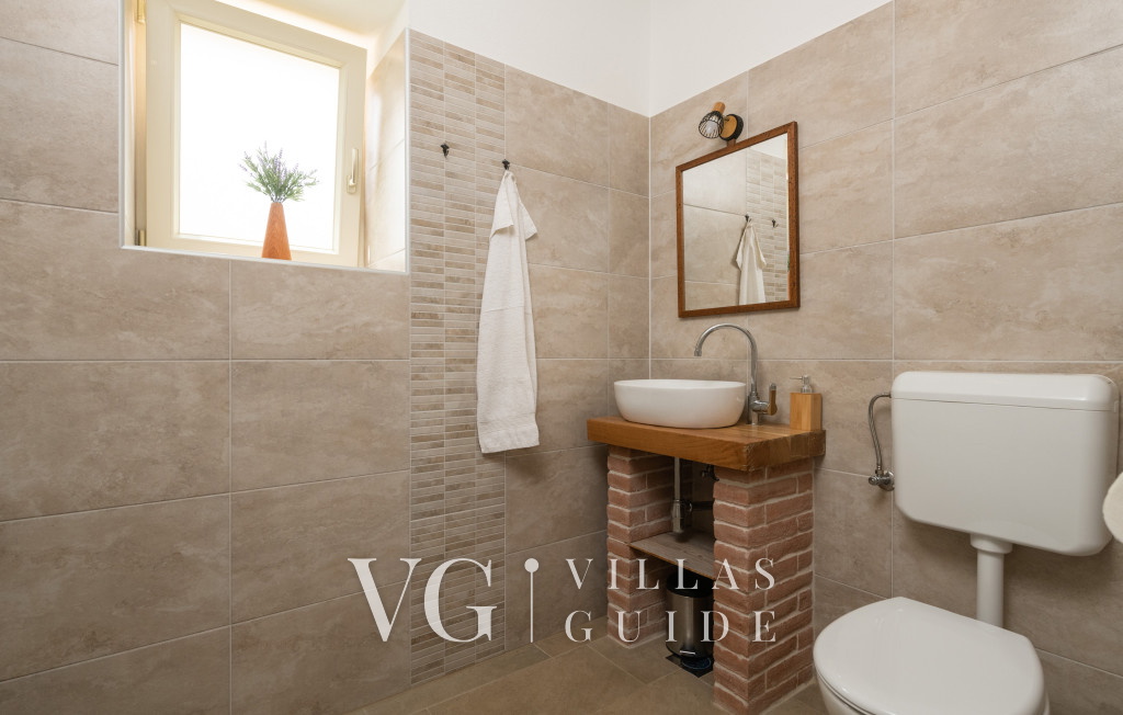 Villa Katja Guest toilet