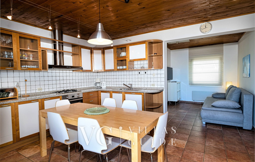 Apartman 2 Villa Figs whirpool & beachfront & seaview