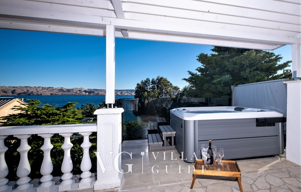 Apartman 2 Villa Figs whirpool & beachfront & seaview Garden and property exterior