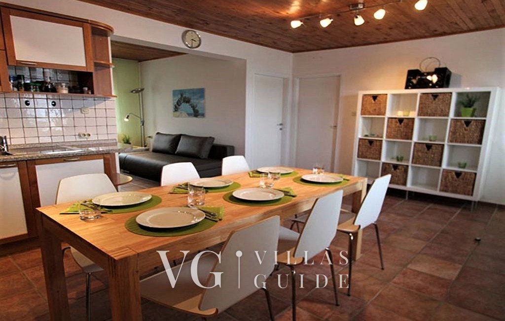 Apartman 2 Villa Figs whirpool & beachfront & seaview Cucina