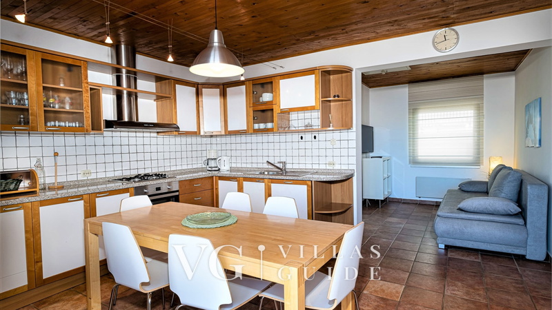 Apartman 2 Villa Figs whirpool & beachfront & seaview Kitchen