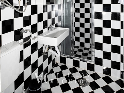 Apartman 1 Villa Figs whirpool & beachfront & terrace Bathroom