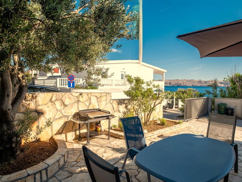 Apartman 1 Villa Figs whirpool & beachfront & terrace