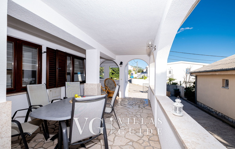 Apartman 1 Villa Figs whirpool & beachfront & terrace
