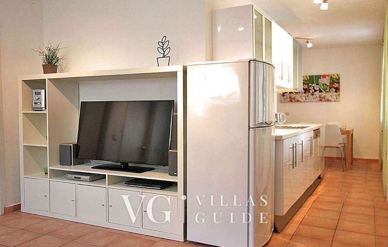 Apartman 1 Villa Figs whirpool & beachfront & terrace Living room