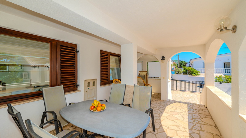 Apartman 1 Villa Figs whirpool & beachfront & terrace
