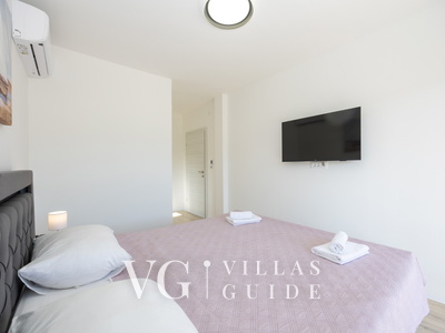 Villa Ivan - Primorski Dolac Bedroom