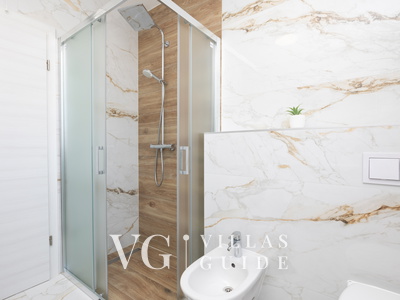 Villa Ivan - Primorski Dolac Badezimmer