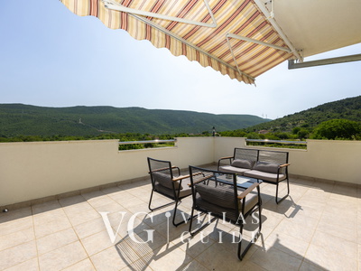 Holiday home Neda Giardino e esterni della proprietà