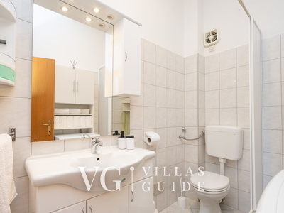 Holiday home Neda Badezimmer