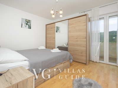 Holiday home Neda Schlafzimmer