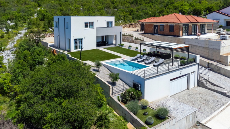 Villa Luminosa