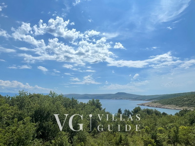 Villa Ruby beachfront