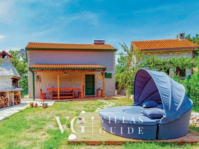 Villa Ruby beachfront