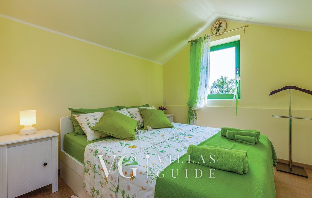 Villa Ruby beachfront