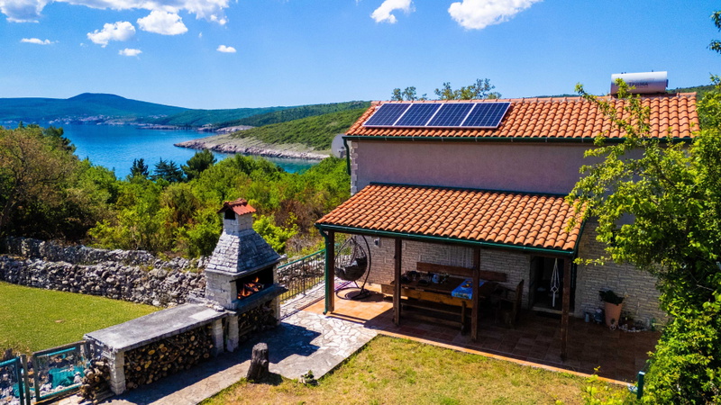 Villa Ruby beachfront