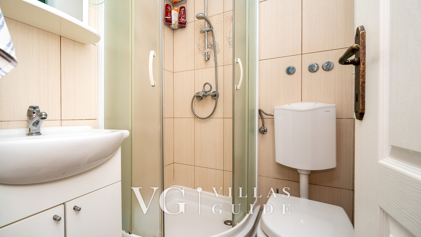 Villa Ruby beachfront Bagno