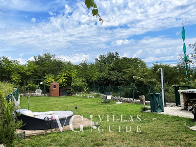 Villa Ruby beachfront