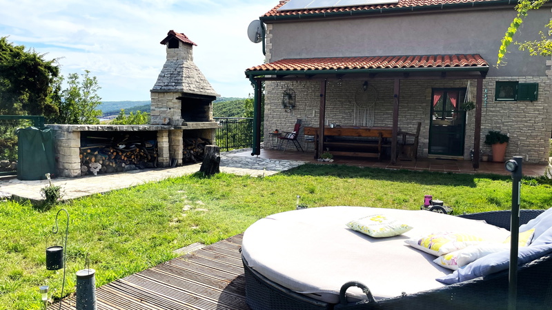 Villa Ruby beachfront