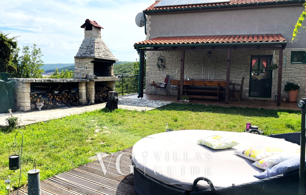 Villa Ruby beachfront