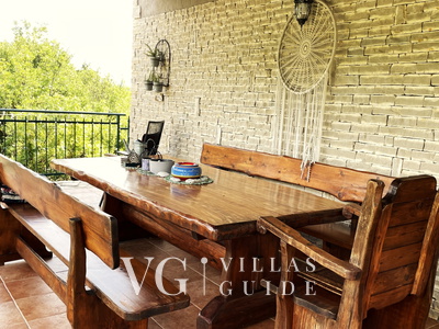 Villa Ruby beachfront