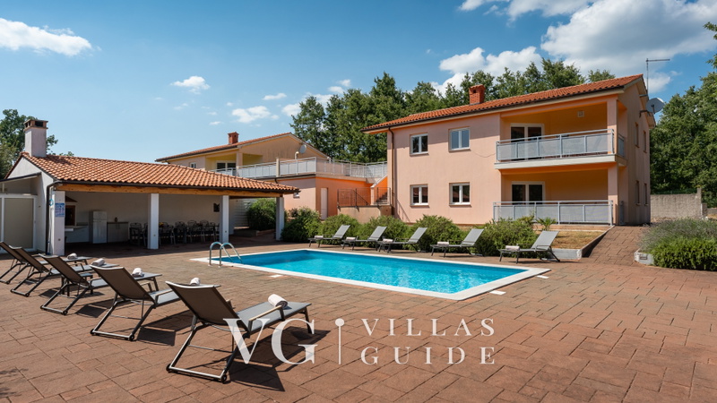 Villa Roberta Garden and property exterior