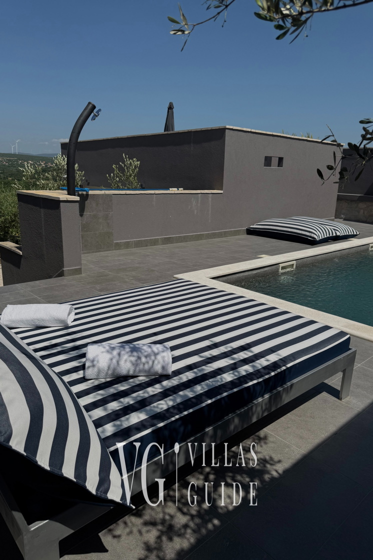 Villa House S Bazen