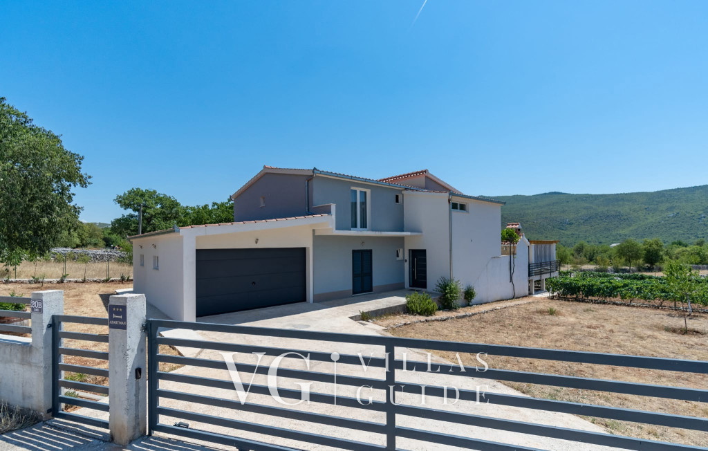 Holiday home Silvija Giardino e esterni della proprietà