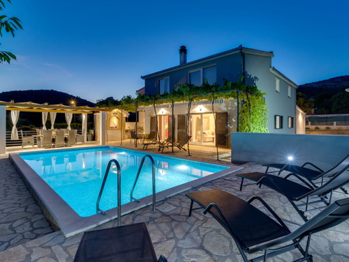 Holiday home Silvija