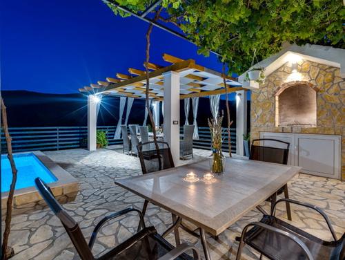 Holiday home Silvija