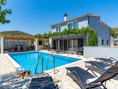 Holiday home Silvija