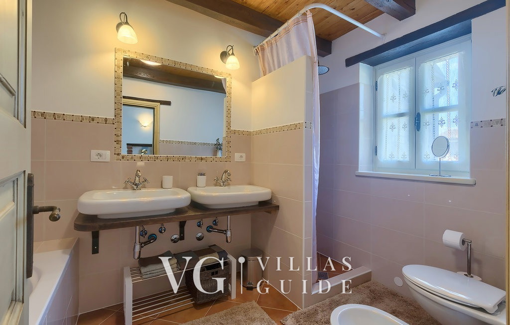 Villa Barbarella Badezimmer