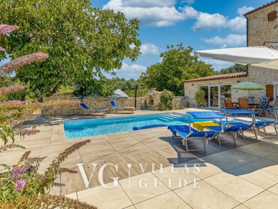 Villa Butterfly Pool