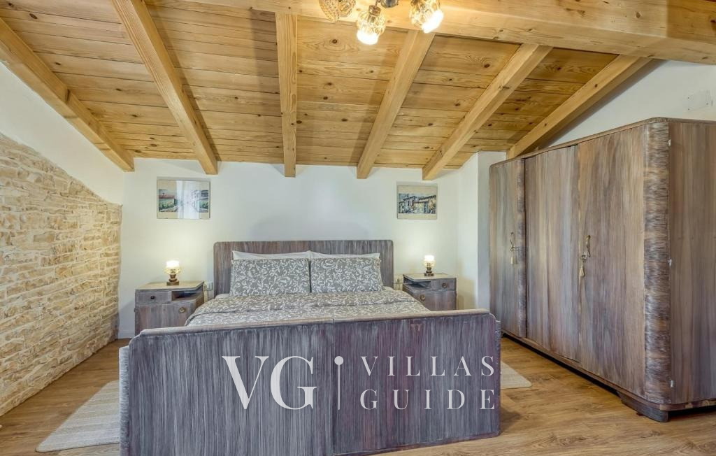 Villa Butterfly Bedroom