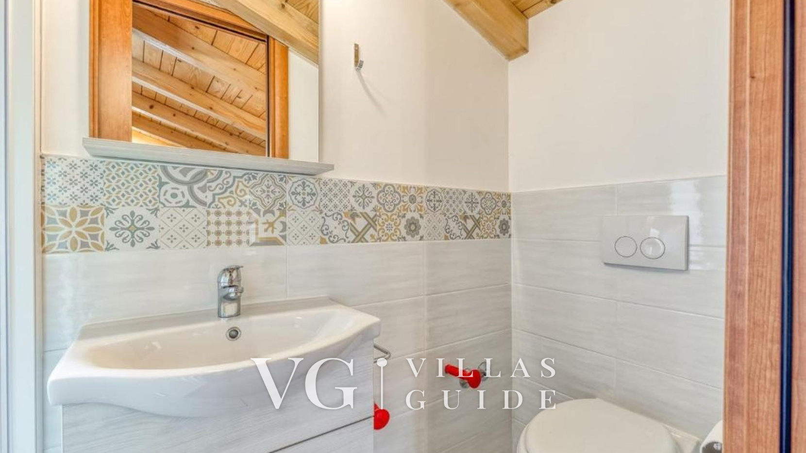 Villa Butterfly Gästetoilette