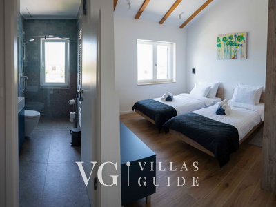 Villa Blue Moon Bedroom