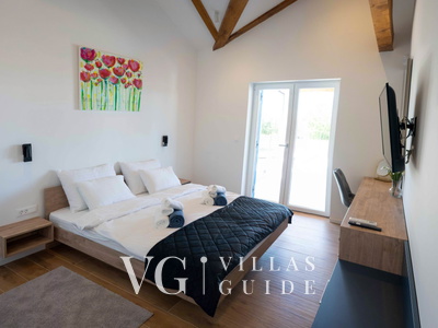 Villa Blue Moon Bedroom