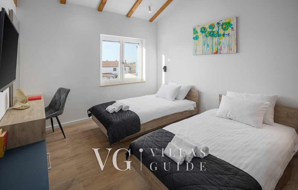 Villa Blue Moon Bedroom