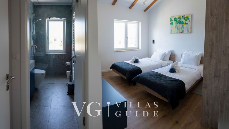 Villa Blue Moon Bedroom