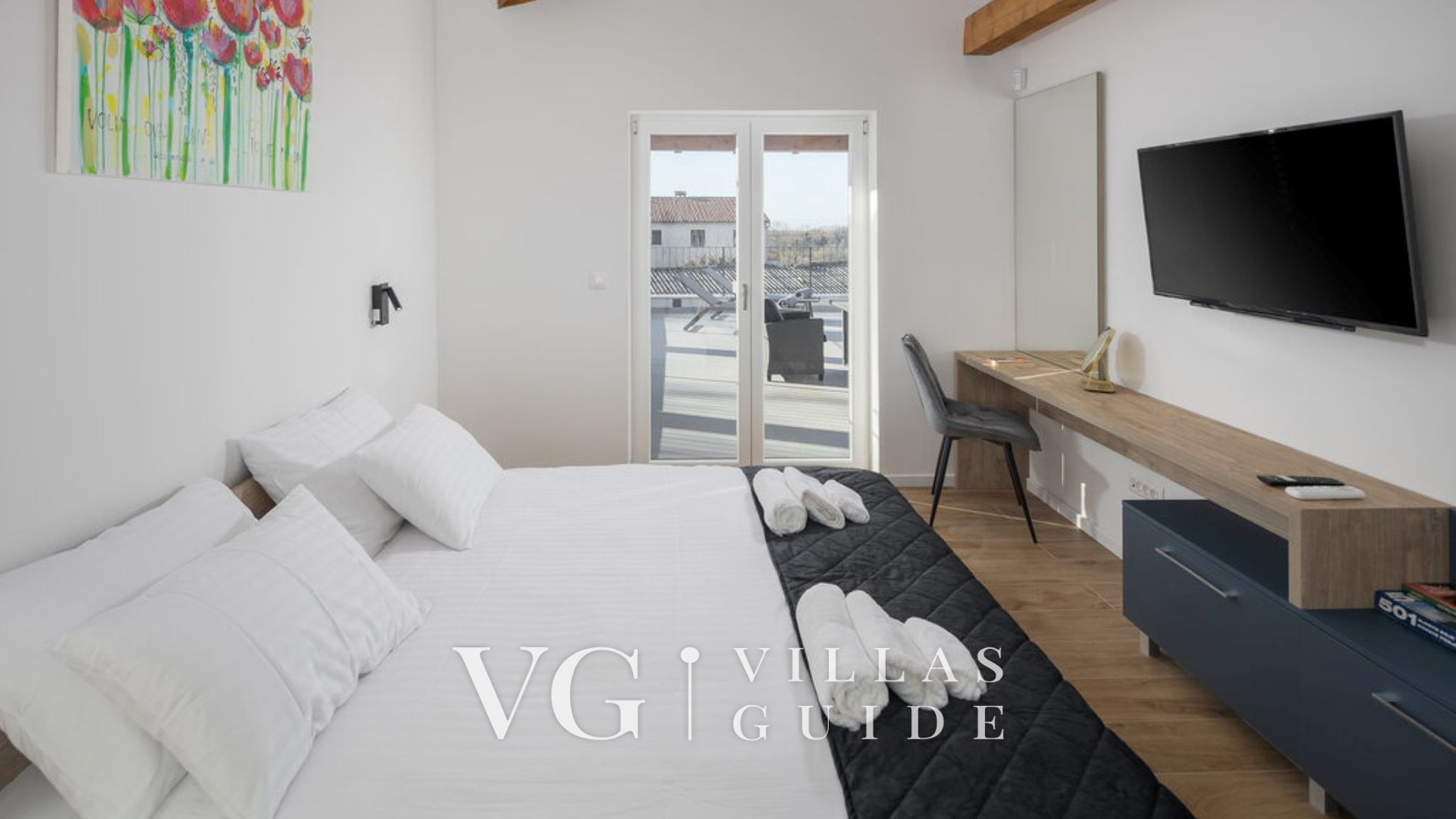 Villa Blue Moon Bedroom